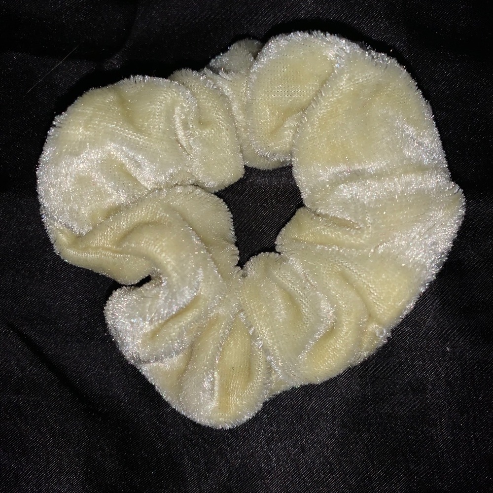 Scrunchie bundle - Picture 6 of 6